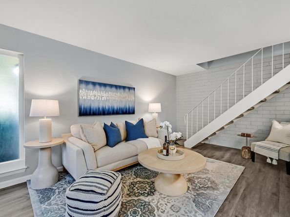 2207 Segundo Ct 2, Pleasanton CA 94588