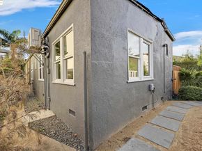 1515B Derby Street, Berkeley CA 94703