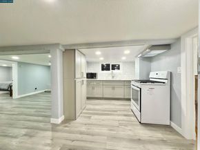 Undisclosed Address #41116509, San Leandro CA 94577