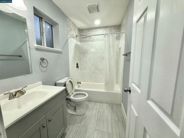 Undisclosed Address #41116509, San Leandro CA 94577