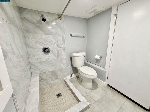 Undisclosed Address #41116509, San Leandro CA 94577