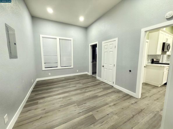 Undisclosed Address #41116509, San Leandro CA 94577