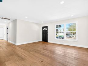 2412 Alamo St, Pinole CA 94564
