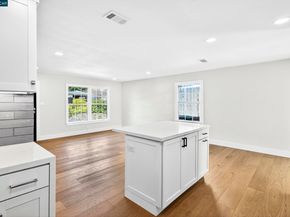 2412 Alamo St, Pinole CA 94564