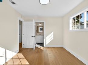 2412 Alamo St, Pinole CA 94564
