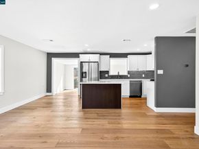 2412 Alamo St, Pinole CA 94564
