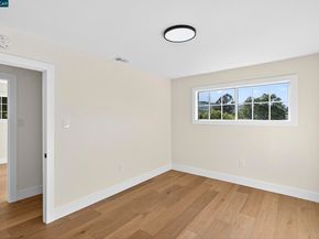 2412 Alamo St, Pinole CA 94564