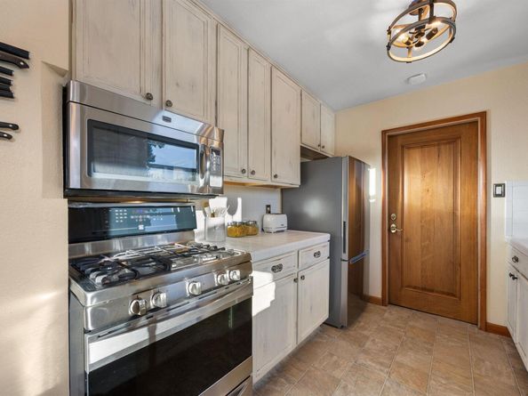 14666 Wiley St, San Leandro CA 94579