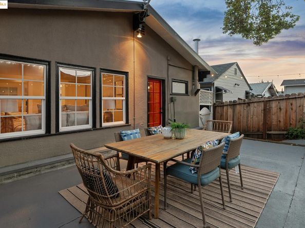 3873 Coolidge Ave, Oakland CA 94602