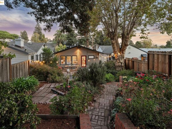 3873 Coolidge Ave, Oakland CA 94602