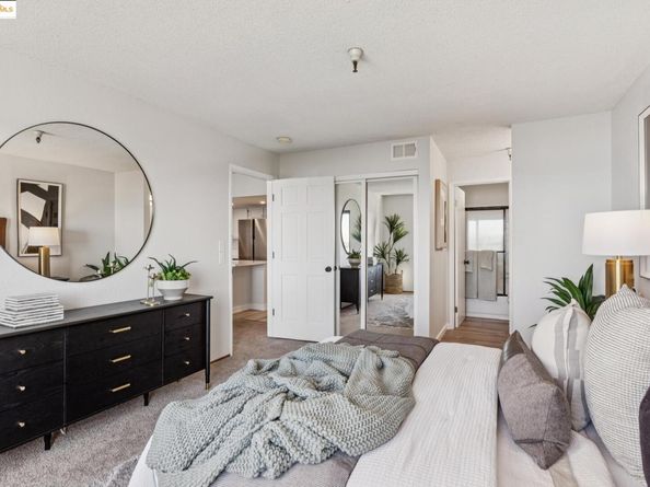 545 Pierce St 1206, Albany CA 94706
