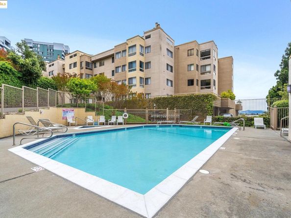 545 Pierce St 1206, Albany CA 94706