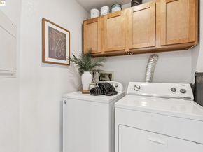 545 Pierce St 1206, Albany CA 94706