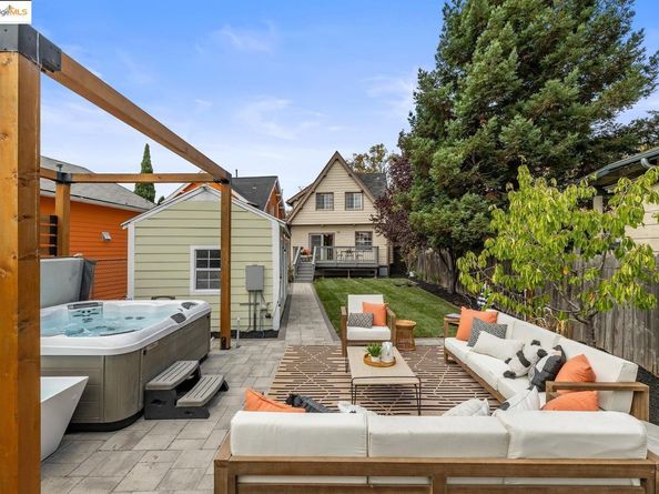 891 61st ST, Oakland CA 94608