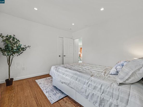 6121 Holway St, Oakland CA 94621
