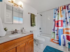 6121 Holway St, Oakland CA 94621