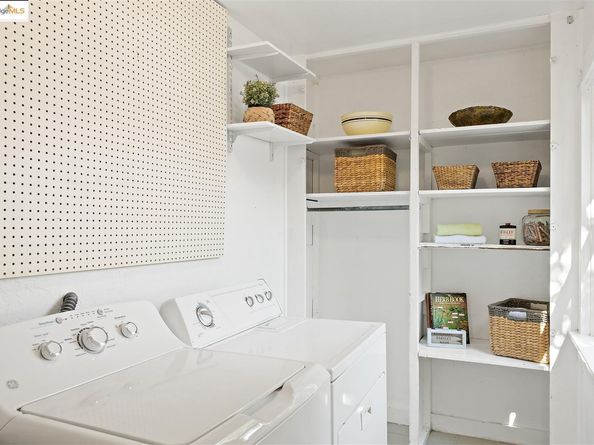 6510 Hillmont Dr, Oakland CA 94605
