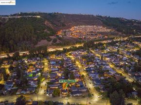 6510 Hillmont Dr, Oakland CA 94605