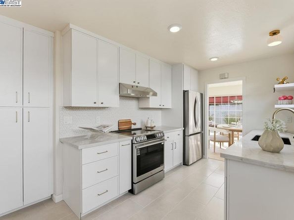 974 Pocatello Ave, Sunnyvale CA 94087