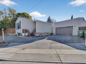 18201 Lake Chabot Rd
