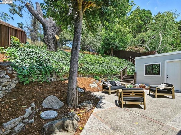 411 Vassar Ave, Berkeley CA 94708