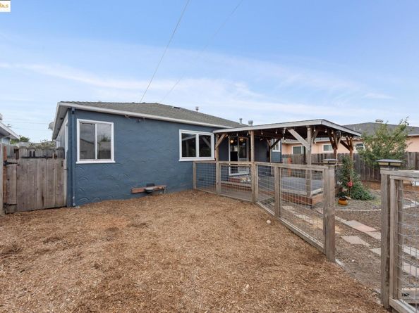 2425 Humphrey Ave, Richmond CA 94804