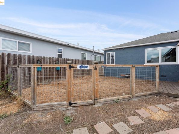 2425 Humphrey Ave, Richmond CA 94804