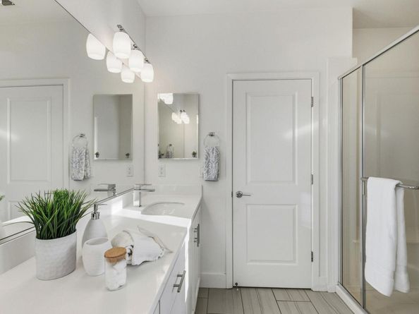29322 Hub Ln, Hayward CA 94544