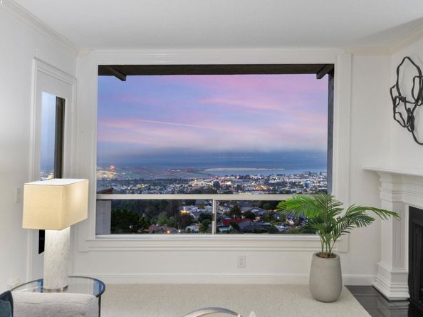 320 Vallejo Dr 47, Millbrae CA 94030