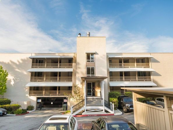 320 Vallejo Dr 47, Millbrae CA 94030