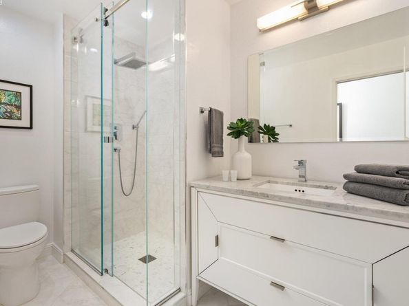 320 Vallejo Dr 47, Millbrae CA 94030