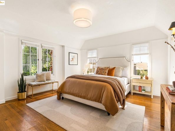 5815 Morpeth St, Oakland CA 94618