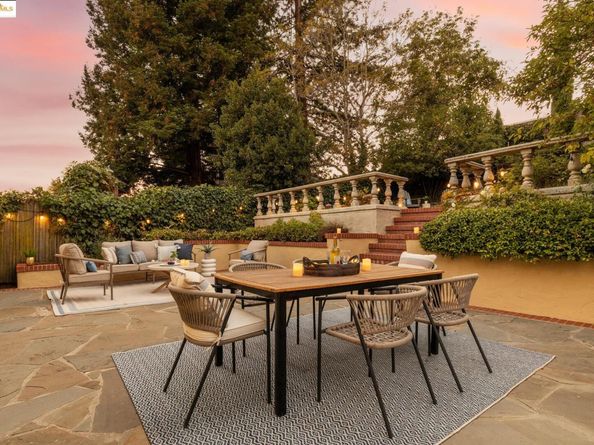 5815 Morpeth St, Oakland CA 94618
