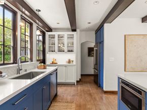 5815 Morpeth St, Oakland CA 94618