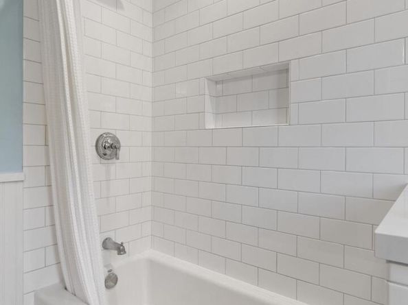 5815 Morpeth St, Oakland CA 94618