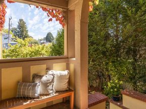 5815 Morpeth St, Oakland CA 94618