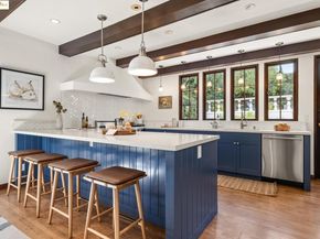5815 Morpeth St, Oakland CA 94618