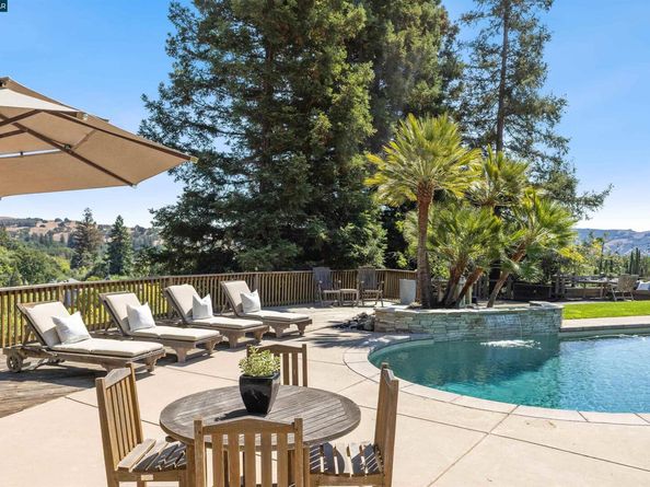 119 Lackland Ct, Alamo CA 94507