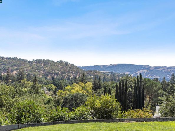 119 Lackland Ct, Alamo CA 94507