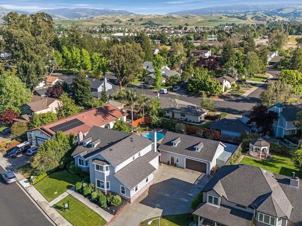 1153 Sherry Way, Livermore CA 94550