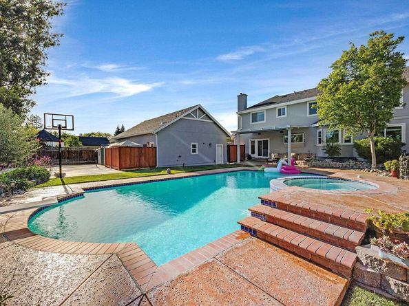 1153 Sherry Way, Livermore CA 94550