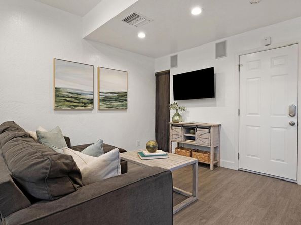 1153 Sherry Way, Livermore CA 94550
