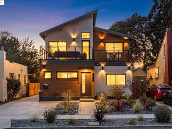 1014 Santa Fe