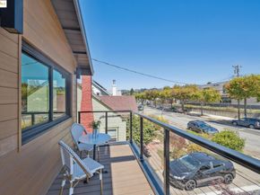 1014 Santa Fe, Albany CA 94706