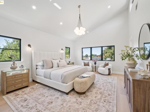 1014 Santa Fe, Albany CA 94706