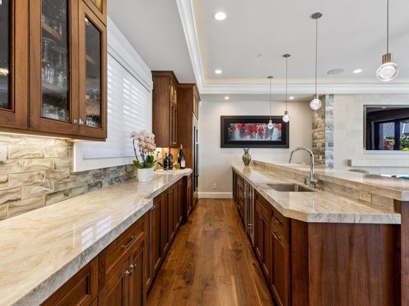 363 Saint Mary St, Pleasanton CA 94566