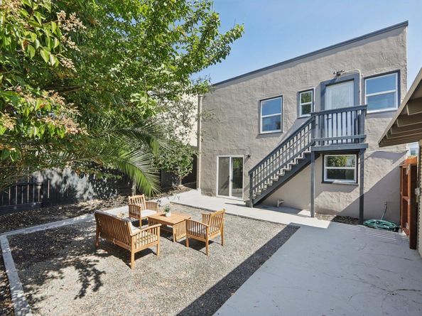 2507 Maxwell Ave, Oakland CA 94601