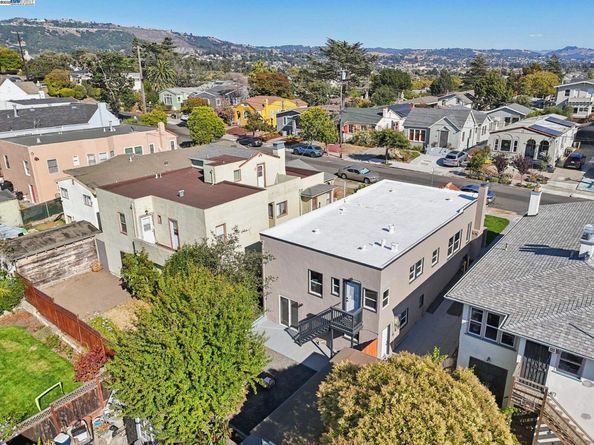 2507 Maxwell Ave, Oakland CA 94601