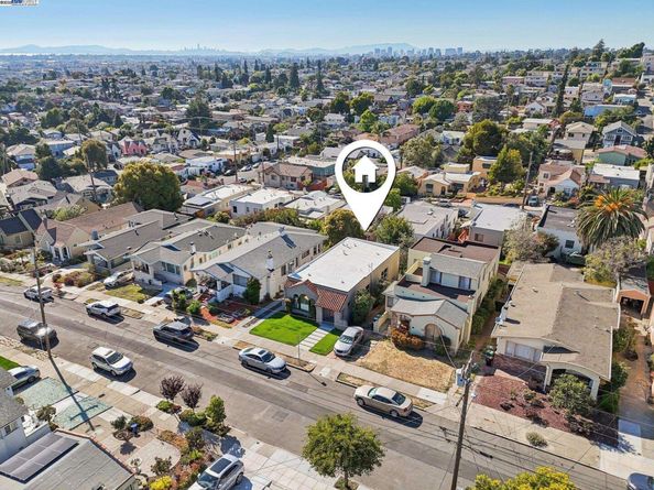 2507 Maxwell Ave, Oakland CA 94601