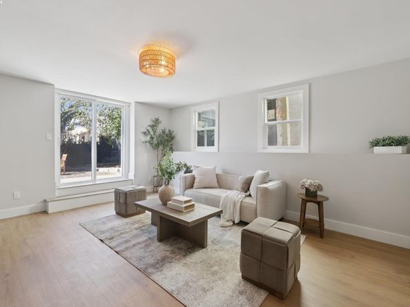 2507 Maxwell Ave, Oakland CA 94601